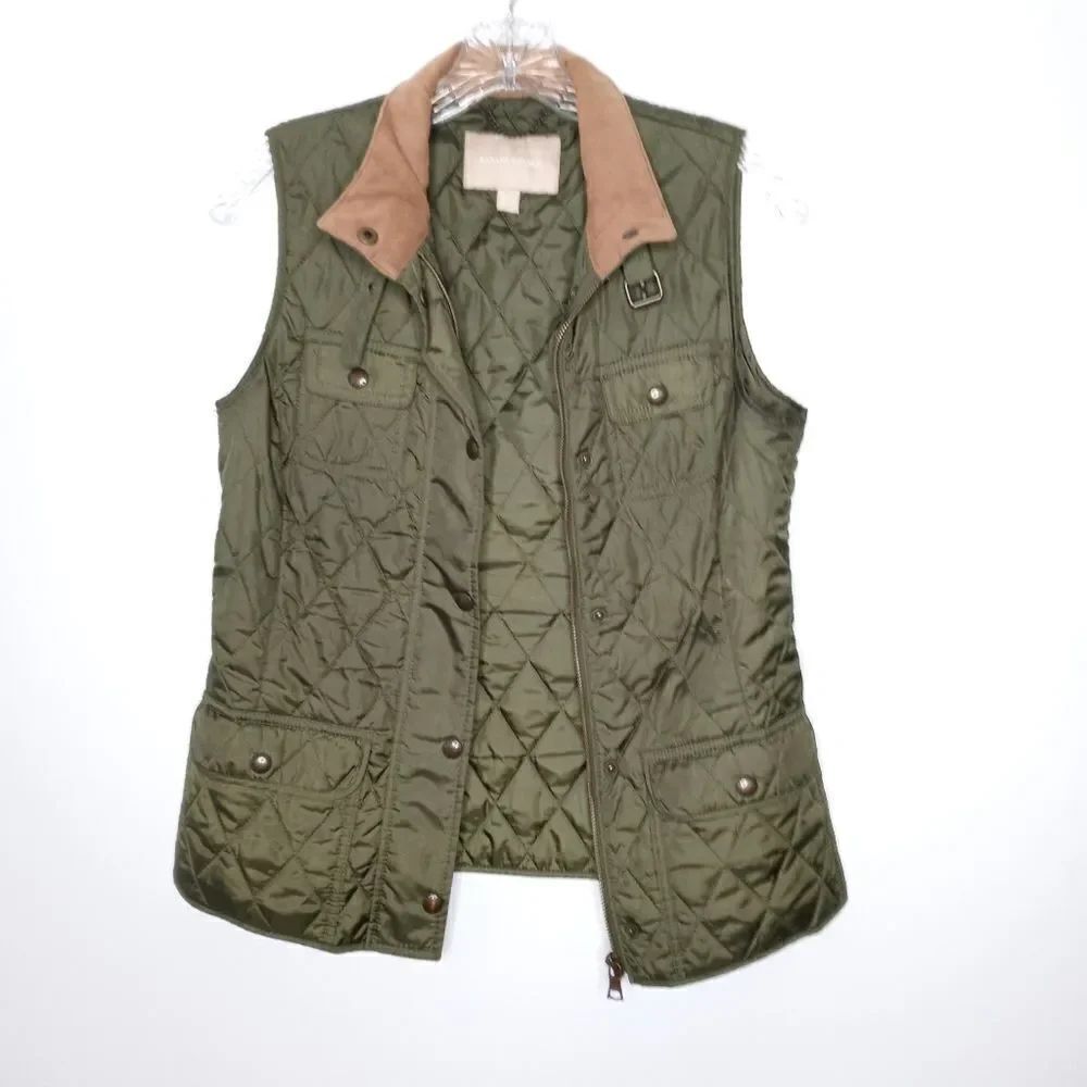 Banana Republic quilted vest